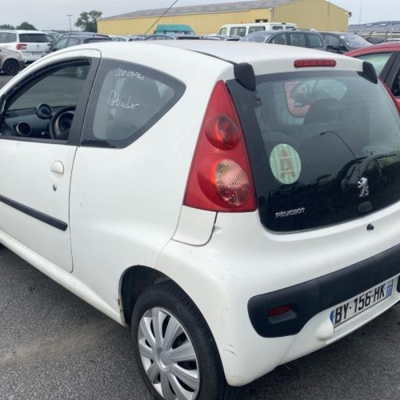 Moteur PEUGEOT 107 Photo n°8