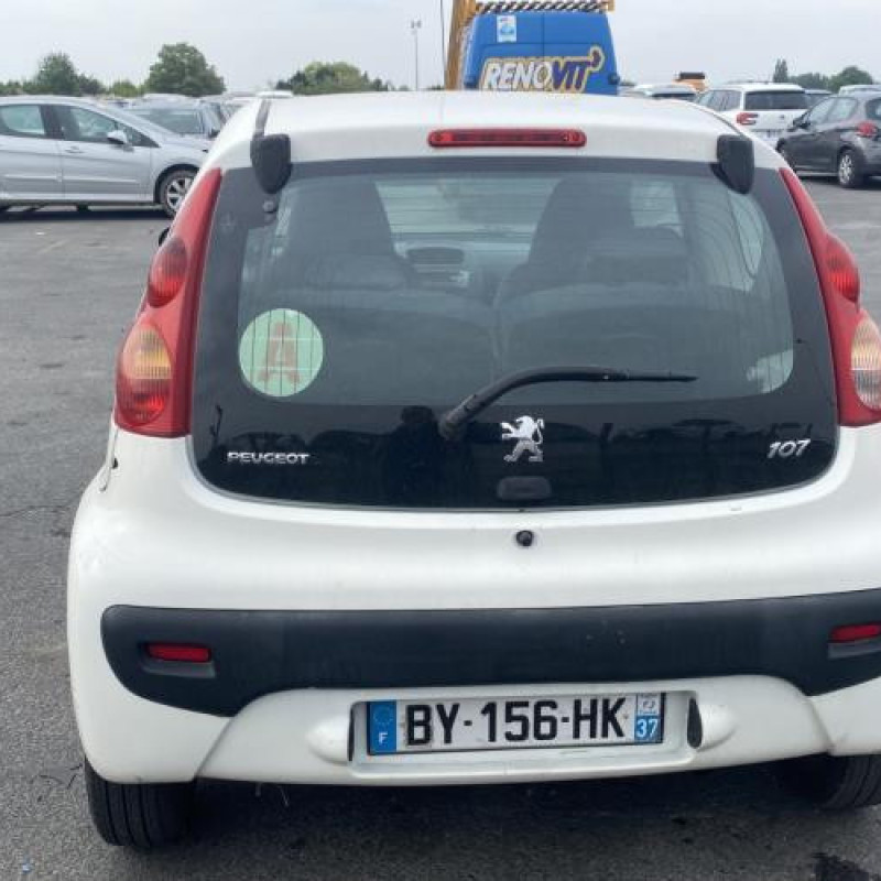Moteur PEUGEOT 107 Photo n°9