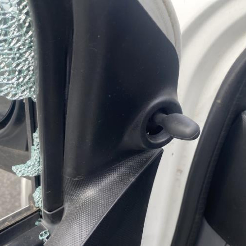 Moteur PEUGEOT 107 Photo n°15