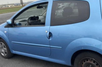Pare choc avant RENAULT TWINGO 2