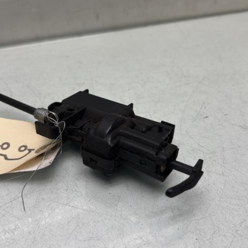 Actionneur verrou trappe d'essence RENAULT MEGANE 4 Photo n°2