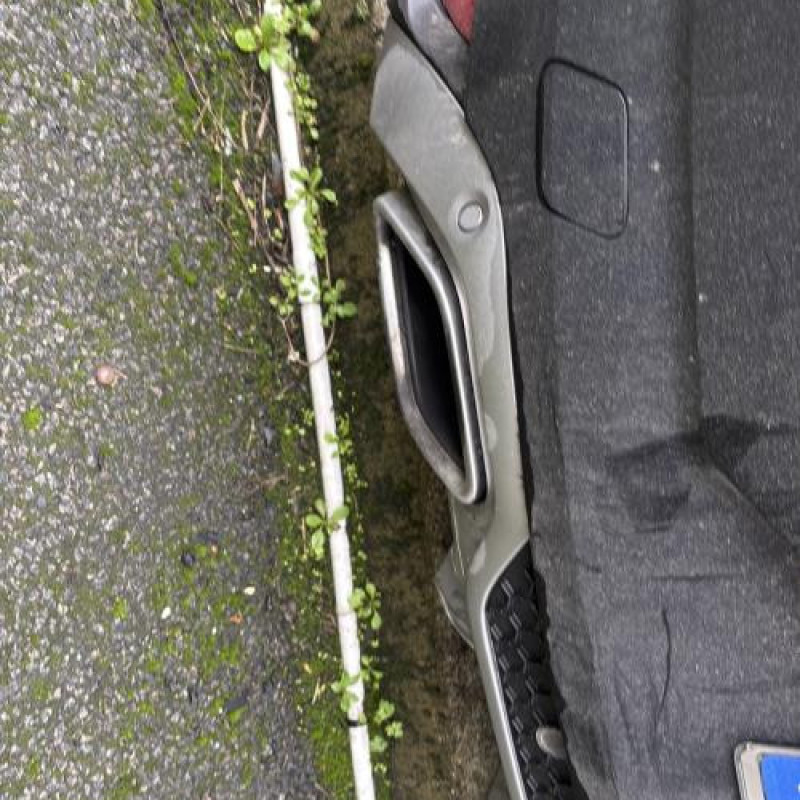 Actionneur verrou trappe d'essence RENAULT MEGANE 4 Photo n°18