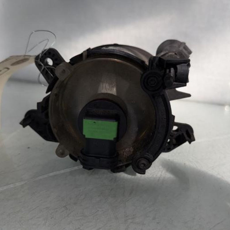 Anti brouillard gauche (feux) MERCEDES CLASSE C 204 Photo n°2