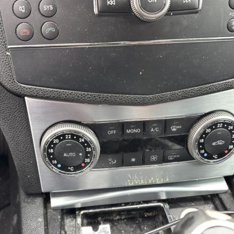 Bouchon de carburant MERCEDES CLASSE C 204 Photo n°19