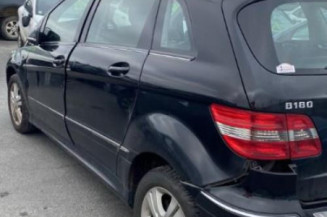 Bras essuie glace arriere MERCEDES CLASSE B 245