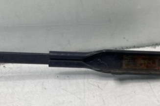 Bras essuie glace avant gauche MERCEDES CLASSE B 245