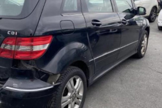 Bras essuie glace avant gauche MERCEDES CLASSE B 245