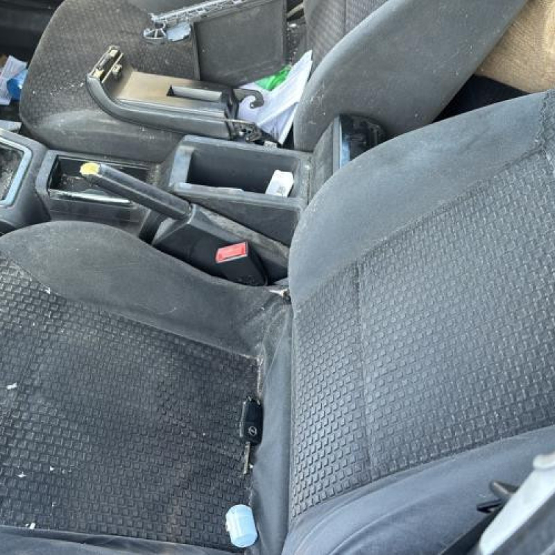 Calandre OPEL VECTRA C Photo n°16