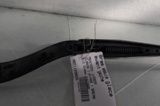 Bras essuie glace avant gauche MERCEDES CLASSE C 204