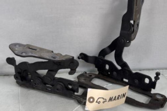 Charniere de capot MERCEDES CLASSE C 204