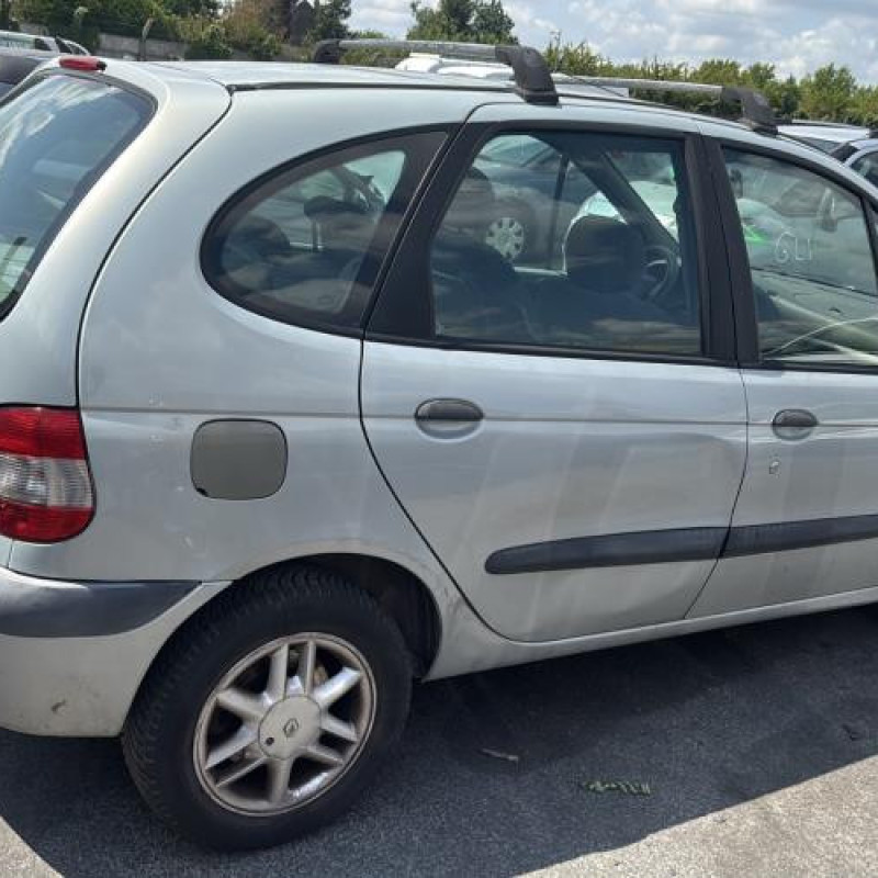 Moteur RENAULT SCENIC 1 Photo n°13