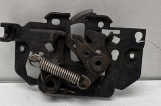 Fermeture de capot FORD PUMA 2 Photo n°1
