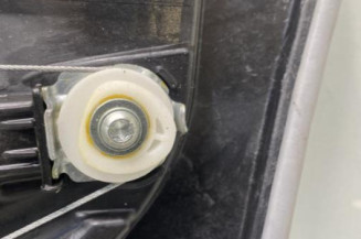 Leve vitre electrique arriere droit FORD PUMA 2