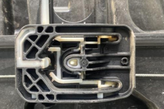 Leve vitre electrique arriere gauche FORD PUMA 2