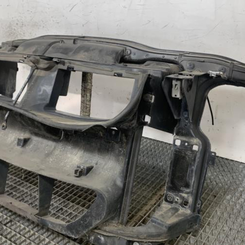 Face avant BMW SERIE 3 E90 Photo n°3