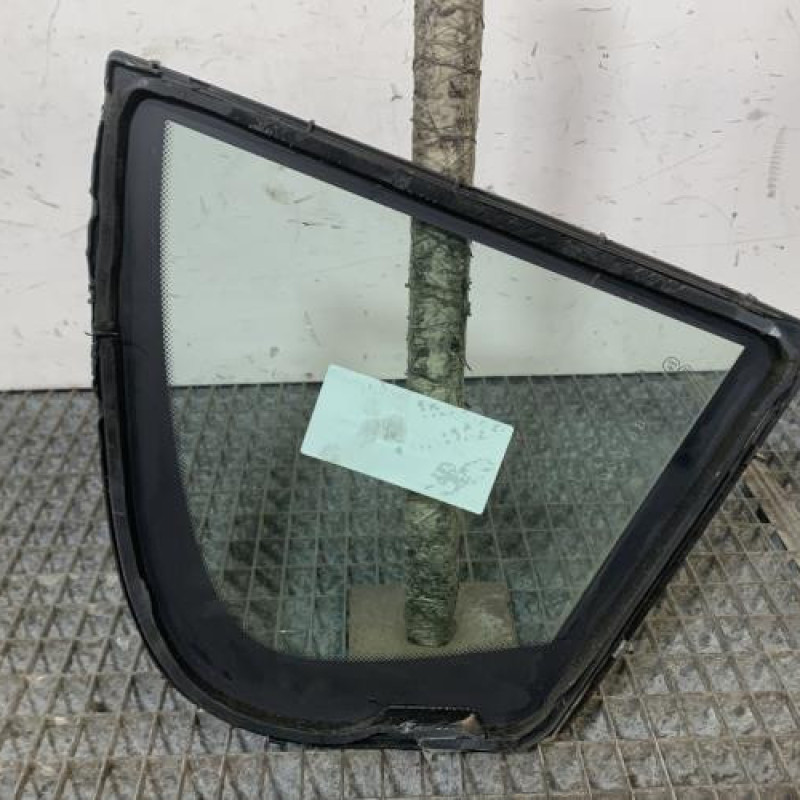 Custode arriere gauche (porte) BMW SERIE 5 E60 Photo n°4