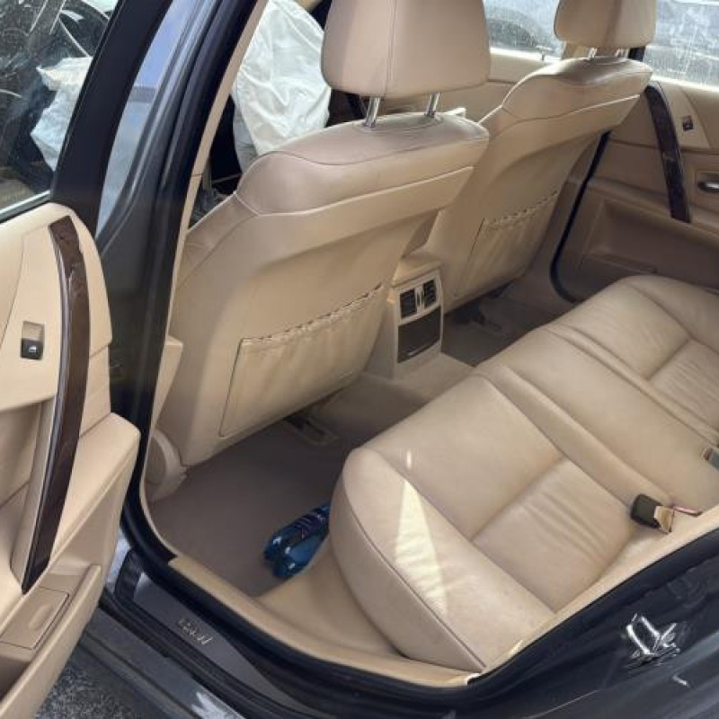 Custode arriere gauche (porte) BMW SERIE 5 E60 Photo n°19