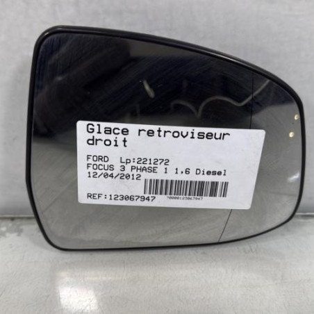Glace retroviseur droit FORD FOCUS 3 Photo n°1