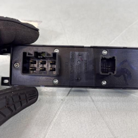 Interrupteur de leve vitre avant gauche FORD FOCUS 3