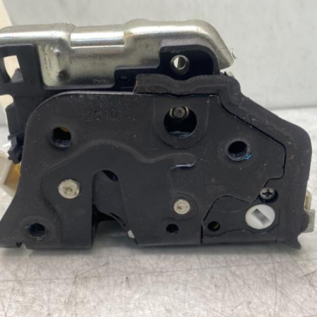 Serrure arriere gauche AUDI A4 3