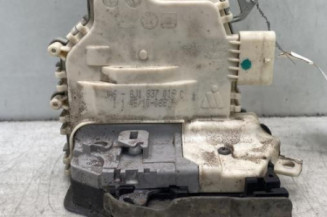 Serrure avant droit AUDI A4 3 Photo n°1