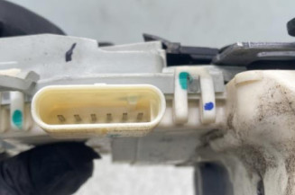 Serrure avant droit AUDI A4 3