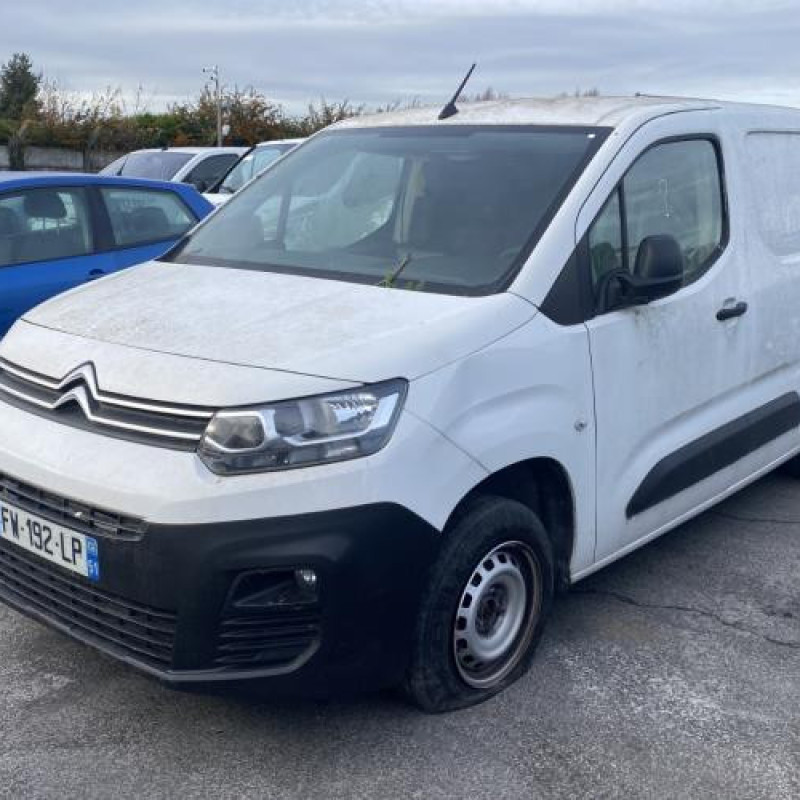 Pare choc arriere CITROEN BERLINGO 3 M Photo n°9