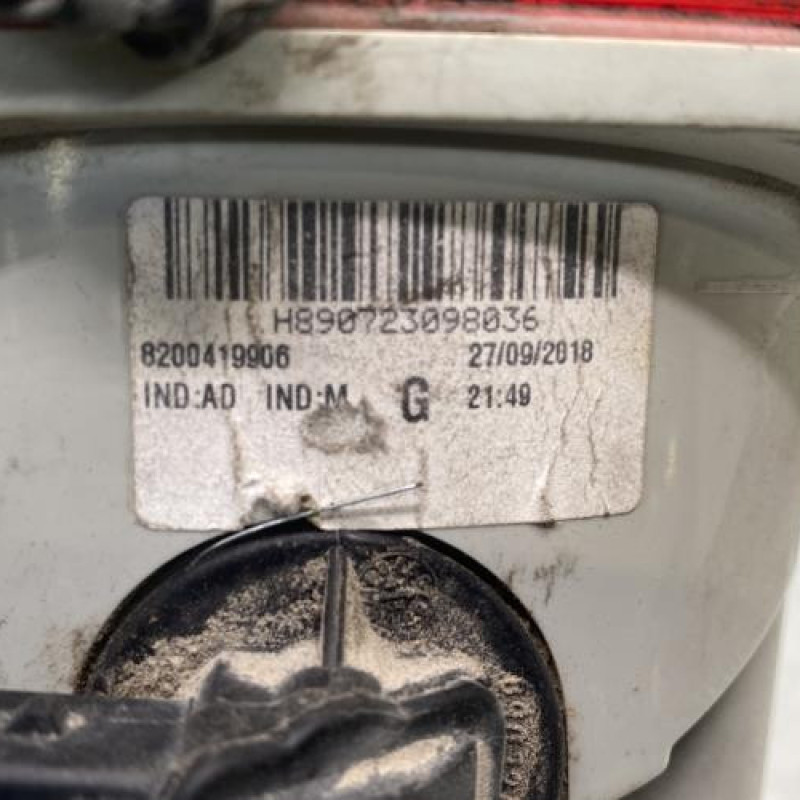 Anti brouillard arriere gauche RENAULT KANGOO 2 Photo n°4