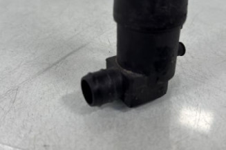 Pompe lave glace avant RENAULT MASTER 3