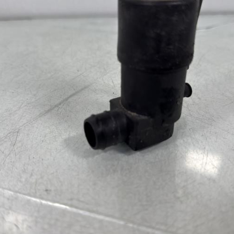 Pompe lave glace avant RENAULT MASTER 3 Photo n°3