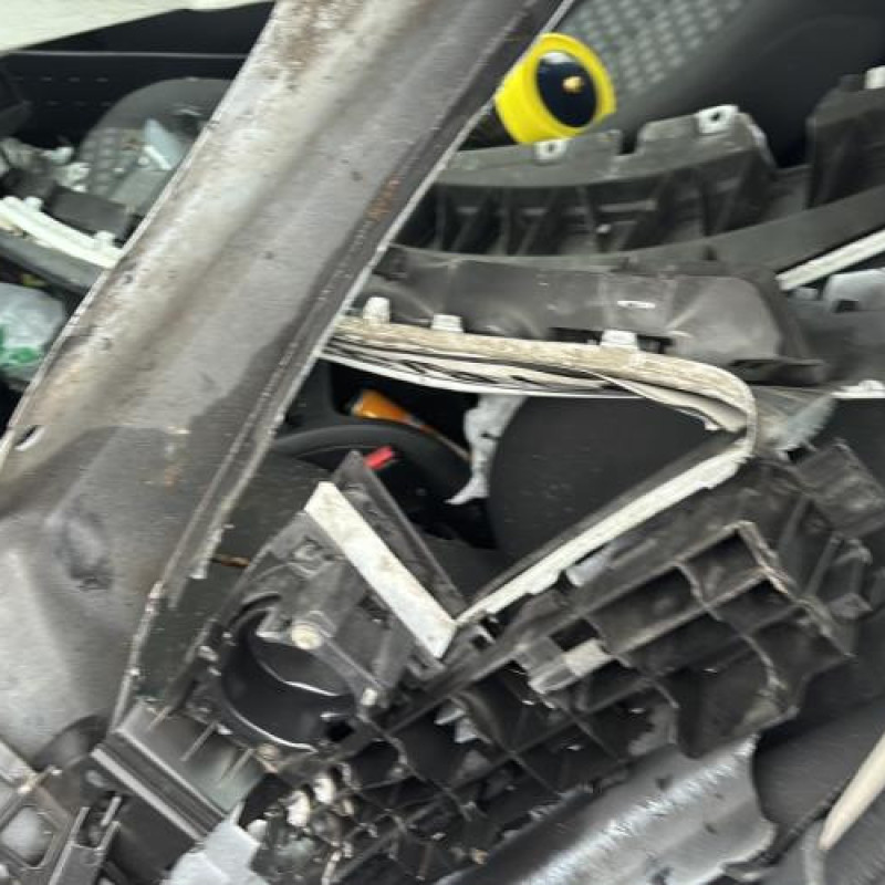 Leve vitre electrique avant droit RENAULT MEGANE 2 Photo n°16