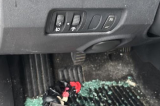 Leve vitre electrique avant droit RENAULT MEGANE 2