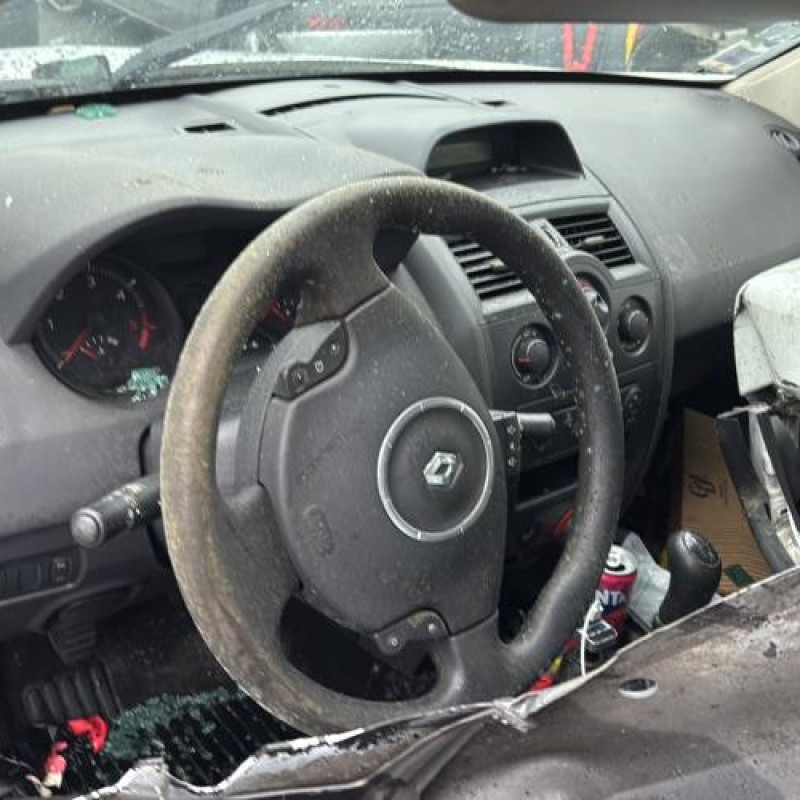 Leve vitre electrique avant gauche RENAULT MEGANE 2 Photo n°20