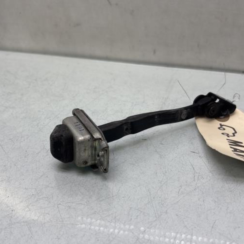 Arret de porte arriere droit RENAULT MEGANE 4 Photo n°1