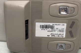 Eclairage de plafonnier RENAULT MEGANE 4 Photo n°1