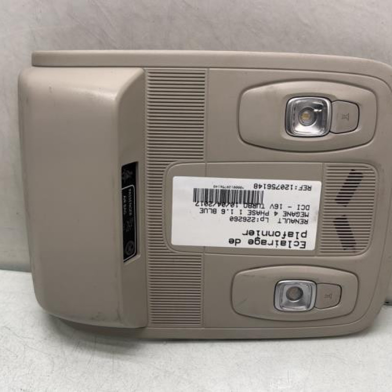 Eclairage de plafonnier RENAULT MEGANE 4 Photo n°1