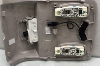 Eclairage de plafonnier RENAULT MEGANE 4