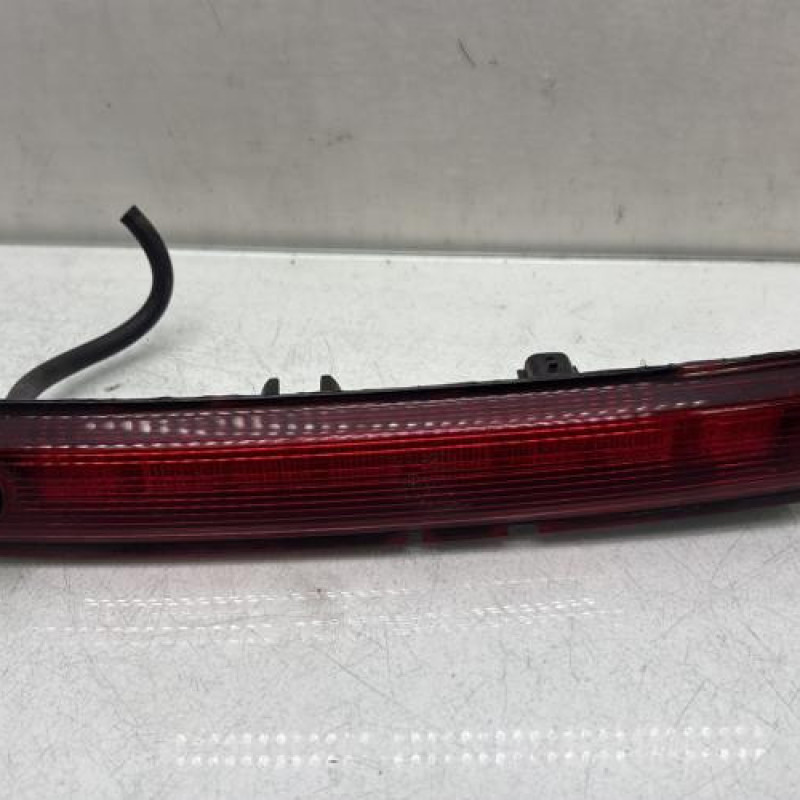 Feu arriere stop central RENAULT MEGANE 4 Photo n°1