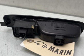 Interrupteur de leve vitre arriere droit RENAULT MEGANE 4