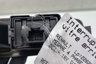 Interrupteur de leve vitre arriere droit RENAULT MEGANE 4