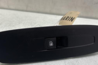 Interrupteur de leve vitre avant droit RENAULT MEGANE 4 Photo n°1