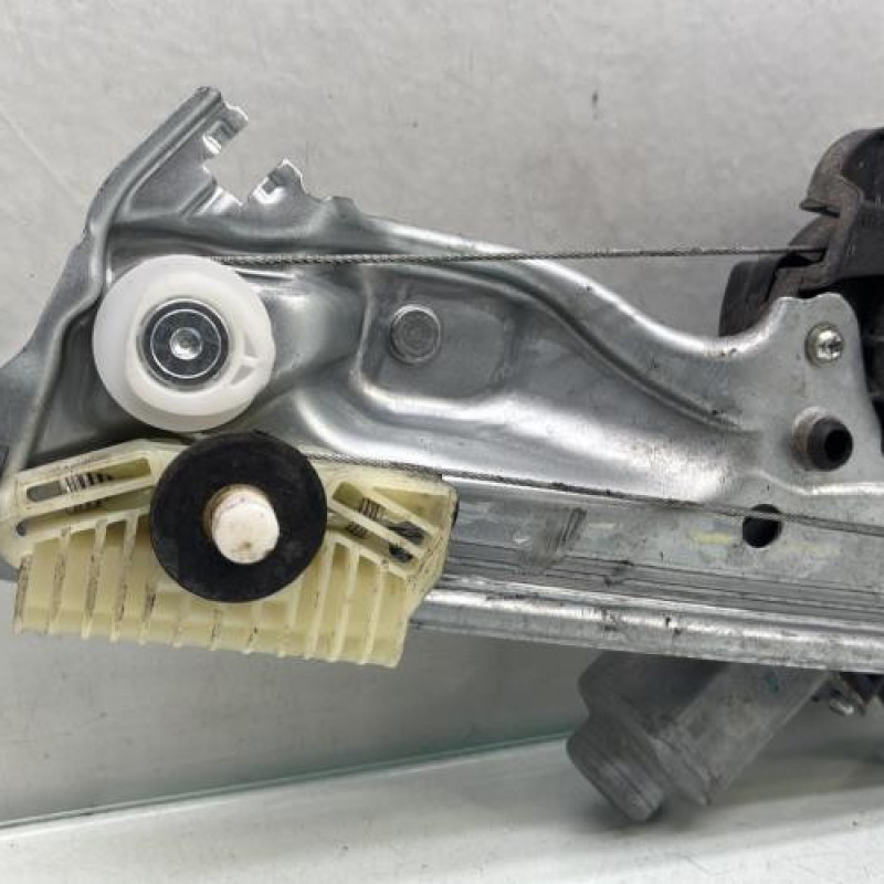 Leve vitre electrique arriere droit RENAULT MEGANE 4 Photo n°2