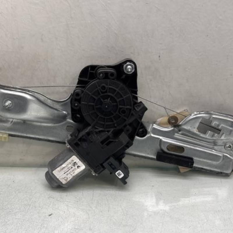 Leve vitre electrique arriere gauche RENAULT MEGANE 4 Photo n°3