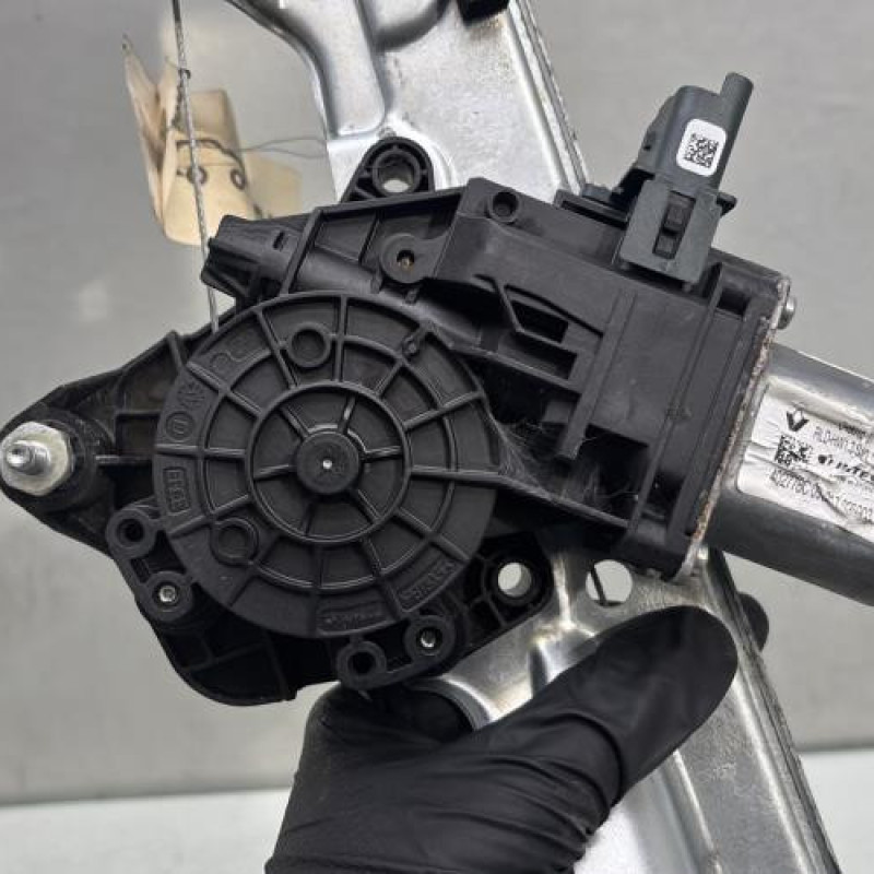 Leve vitre electrique arriere gauche RENAULT MEGANE 4 Photo n°6