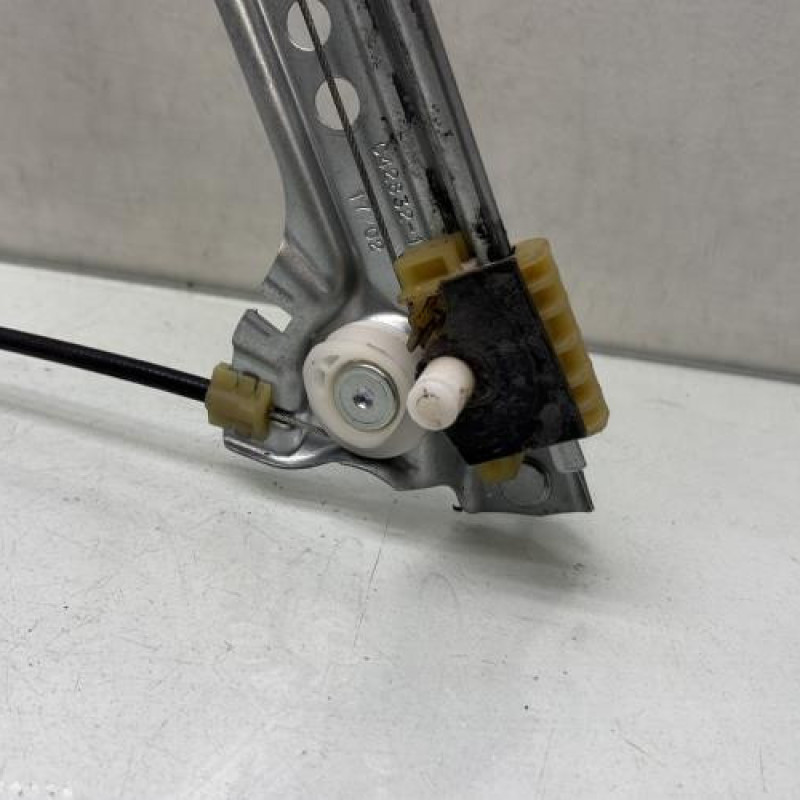 Leve vitre electrique avant droit RENAULT MEGANE 4 Photo n°2