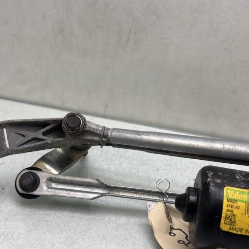 Moteur essuie glace avant RENAULT MEGANE 4 Photo n°6