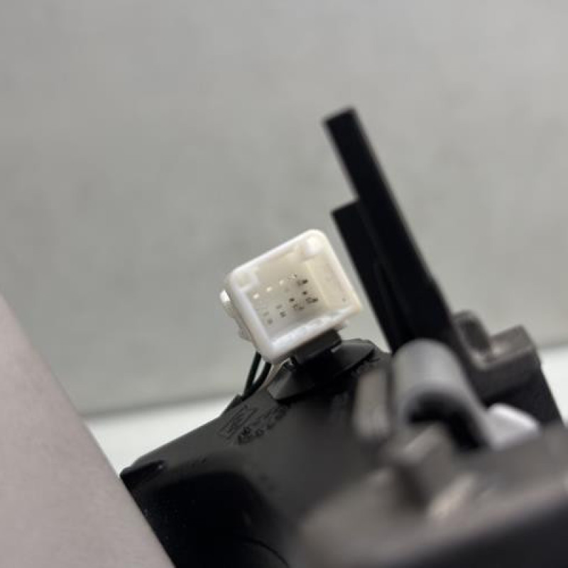 Retroviseur interieur RENAULT MEGANE 4 Photo n°4