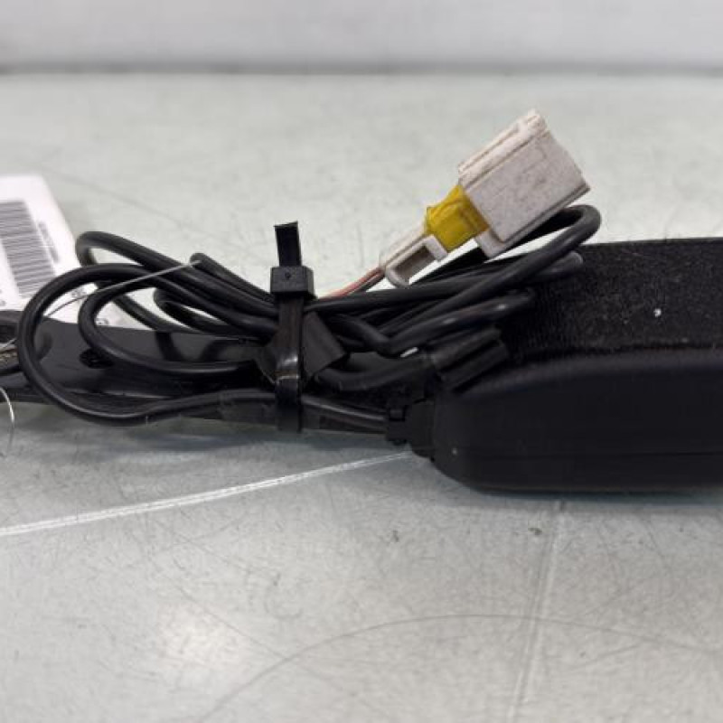 Attache ceinture avant gauche PEUGEOT 206 Photo n°2