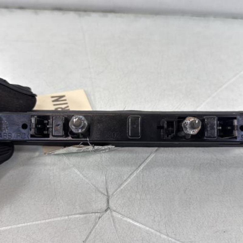 Feu arriere stop central PEUGEOT 206 Photo n°3