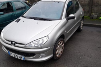 Serrure avant gauche PEUGEOT 206